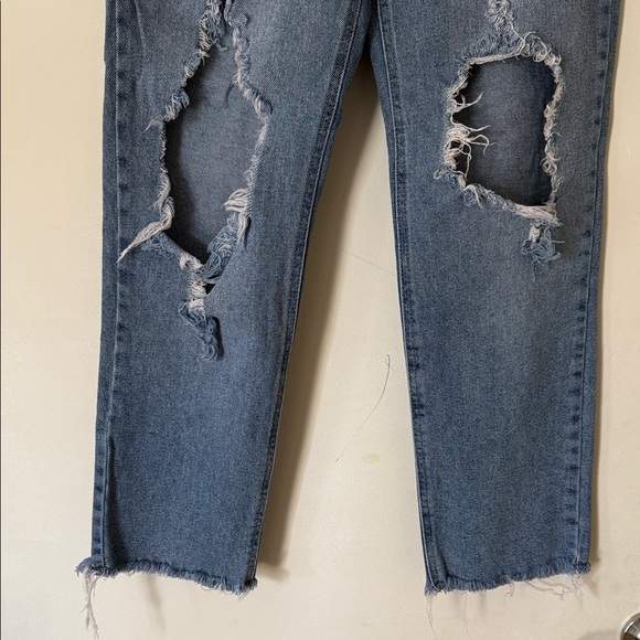 Wild Fable Blue Distressed Boyfriend Jeans - Picture 4 of 6